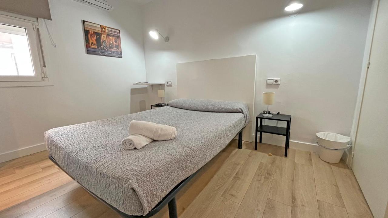Hostal La Premsa Arenys de Mar Exteriör bild