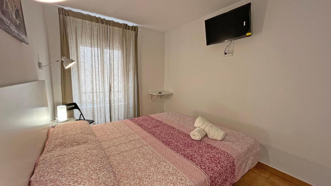Hostal La Premsa Arenys de Mar Exteriör bild